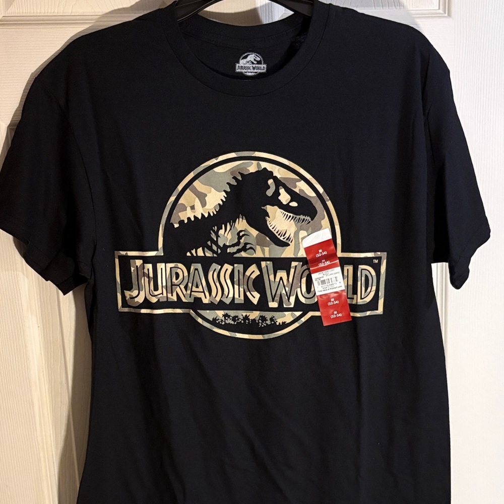 Jurassic World Black Logo Tee with Camo Accent NWT Medium